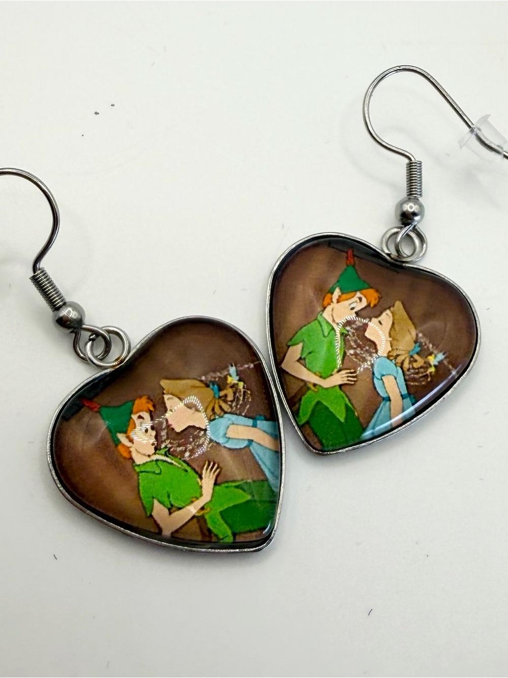 Disney Peter Pan & Wendy Heart Dangle Earrings